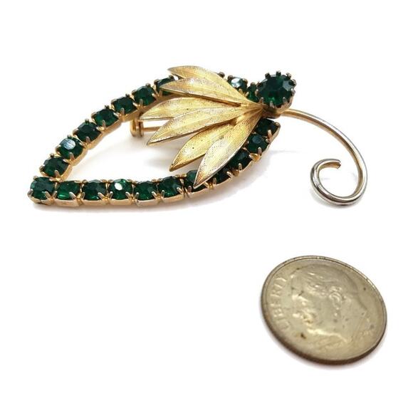Vintage Green Rhinestone Floral Brooch, Mid-Century, 2 3/8 Inches - Picture 5 of 6
